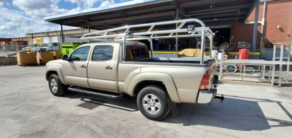 Aluminum rack for tacoma