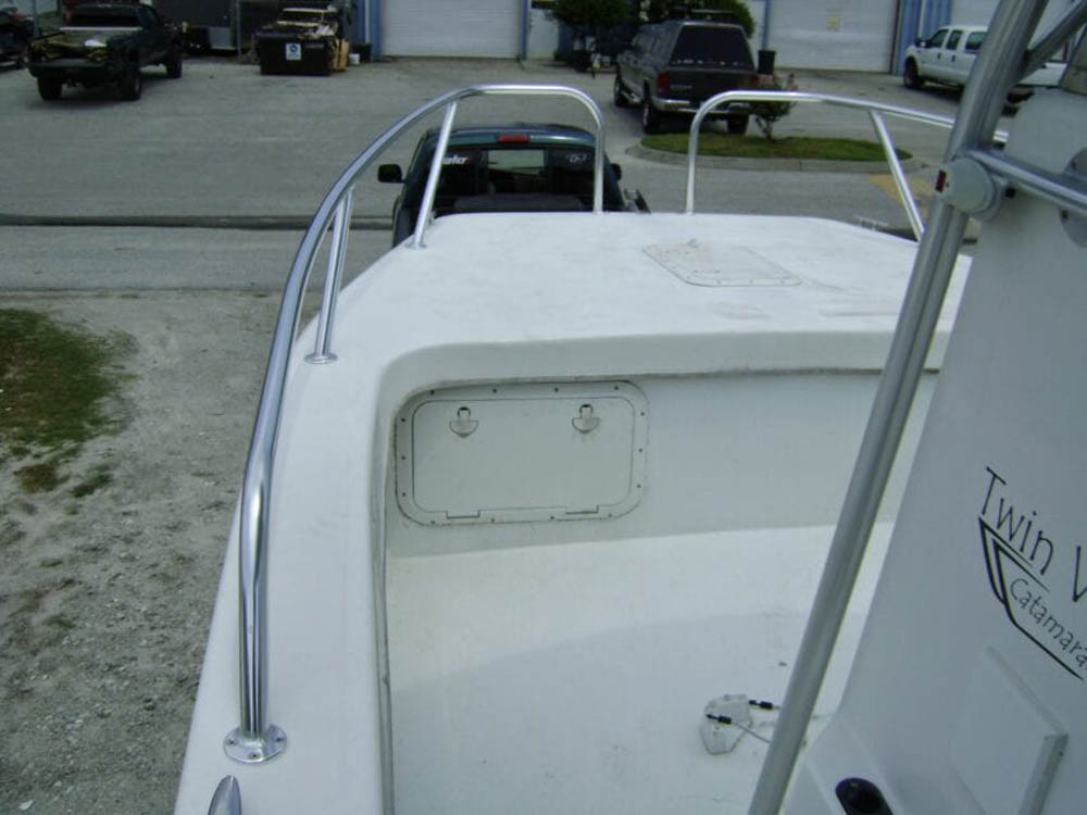 Custom Aluminum Bow Rails Catamaran Boat Rails