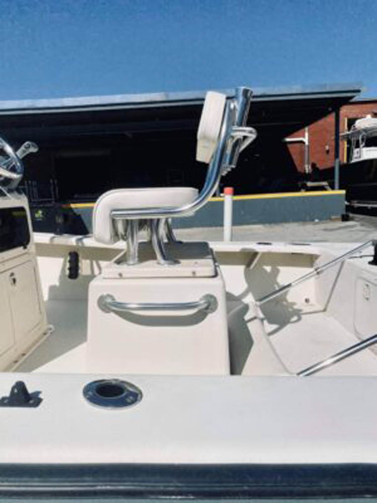 Low profile leaning post installed on Intruder 198