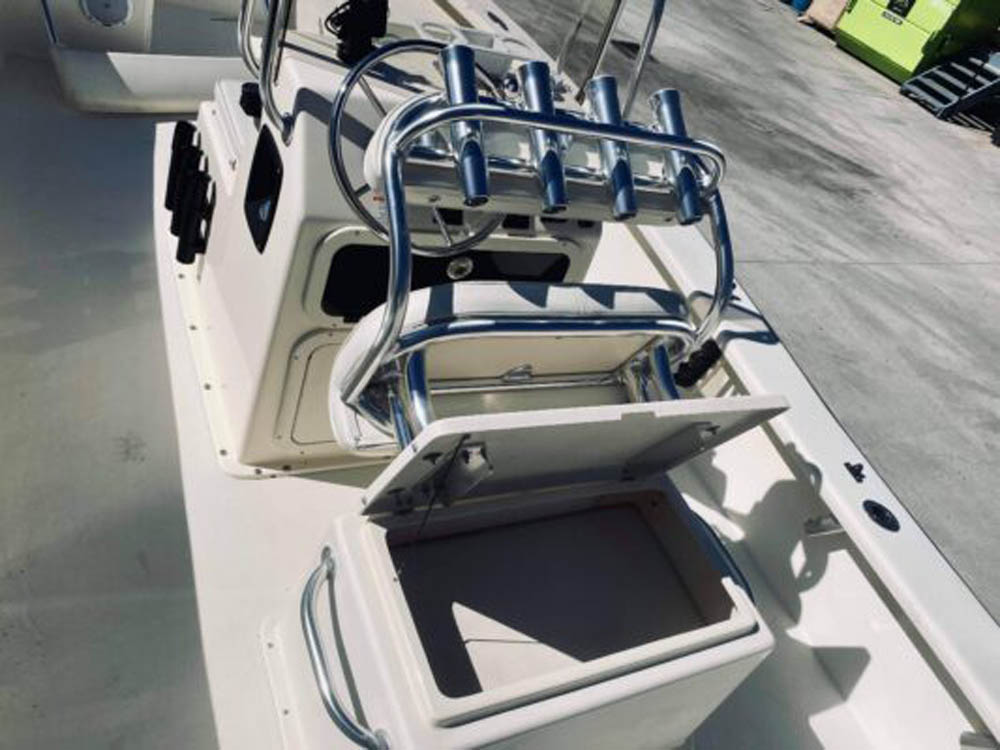 Short aluminum seat frame showing hatch clearance