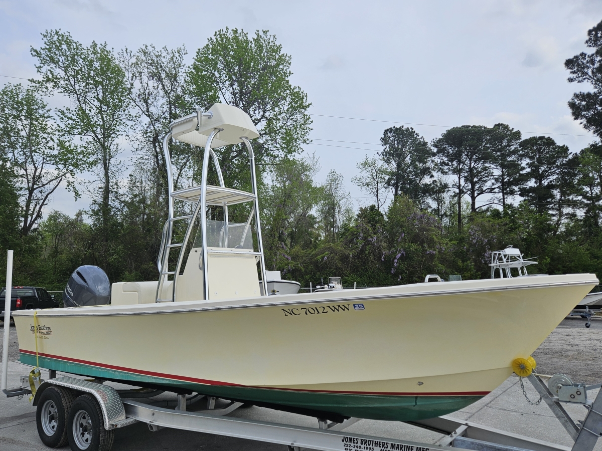 aluminum half tower installed on Jones Brothers Cape Fisherman