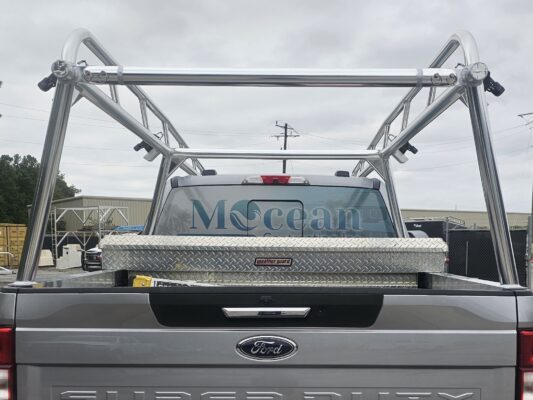 Straight rear view showing rack height over the crossover box.